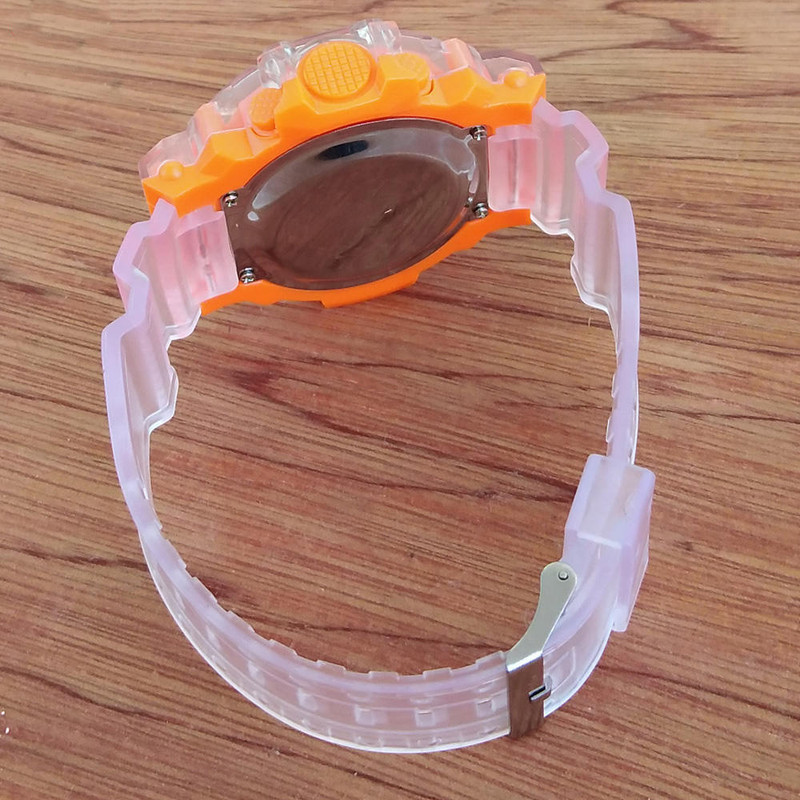 ساعت مچی دیجیتال مدل اسپرت یخی کد 42