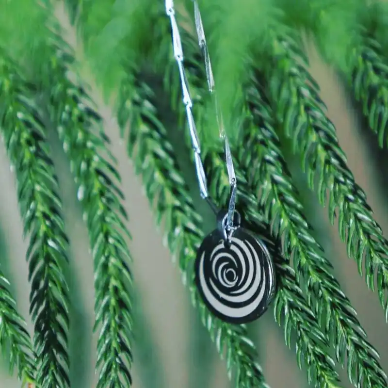 گردنبند مدل مغناطیسی بایو انرژی