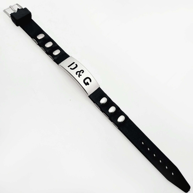 دستبند مردانه طرح سه پین مدل ساعتی کد 780DSM