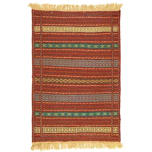 گلیم دستبافت یک و نیم متری مدل کلات کد 141057