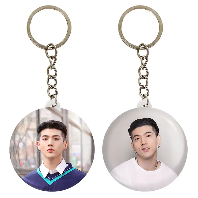 جاکلیدی خندالو مدل بی ام گروه کارد Kard کد 2011220107 مجموعه 2 عددی