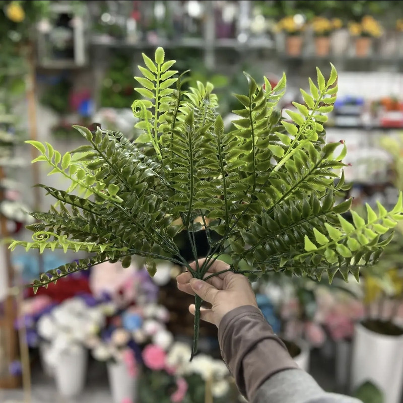 گل مصنوعی مدل بوته برگ سرخس مصنوعی کد ۰۰۱