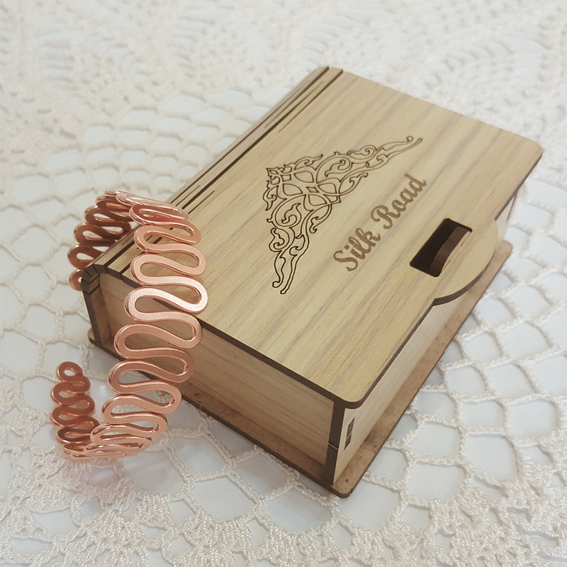 دستبند زنانه مدل مارپیچ اینفینیتی کد JW39