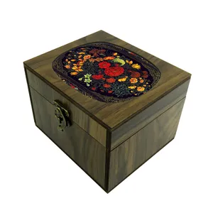 جعبه هدیه طرح سنتی گل کد 9137621