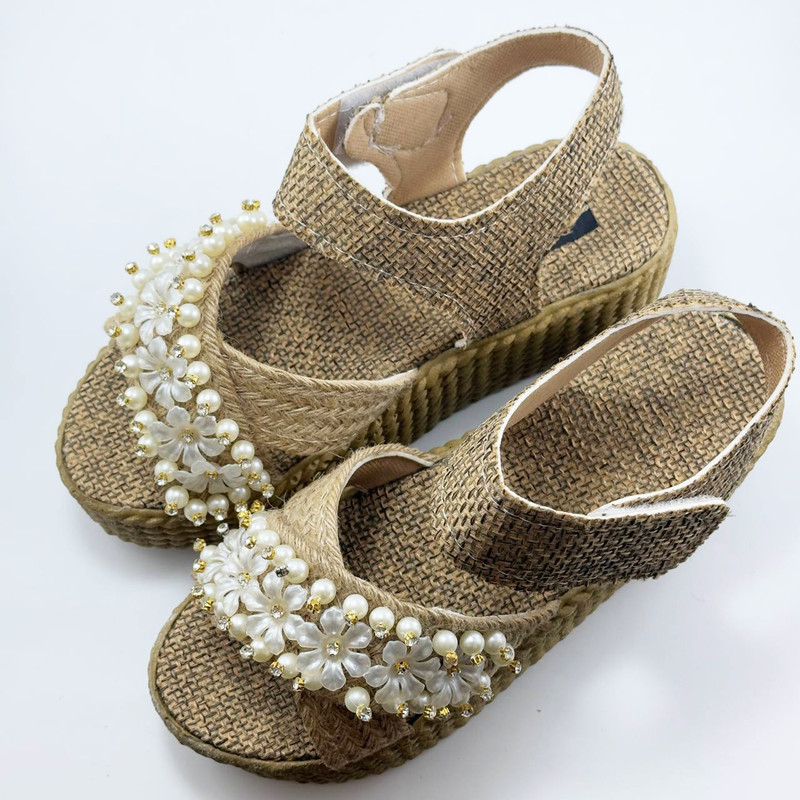 صندل زنانه مدل کنفی رکابدار