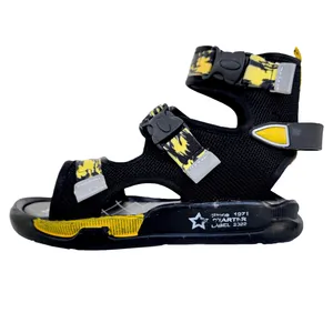 صندل پسرانه مدل Sand-Saghdar BlkYellQ-122004