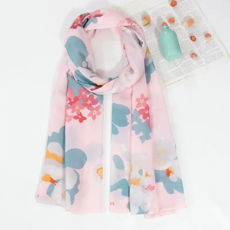 شال زنانه مدل نخی طرح شکوفه کد 2332