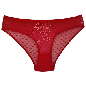 شورت زنانه توری رنگ قرمز