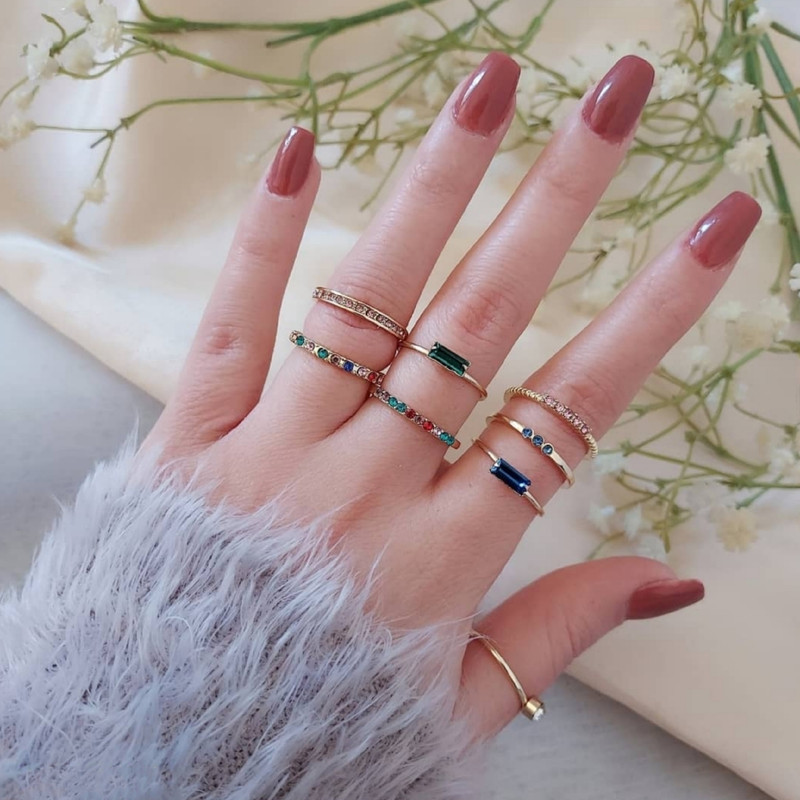 انگشتر زنانه مدل نگین دار مجموعه 8  عددی