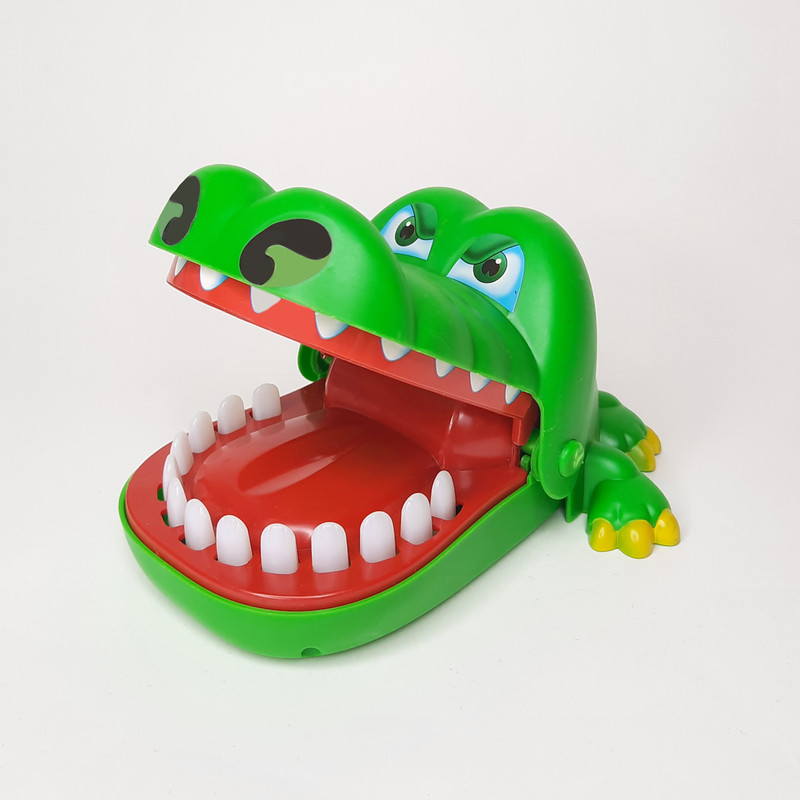 بازی آموزشی مدل تمساح دندان پزشک