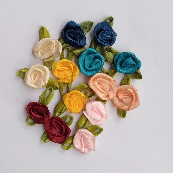 گل رز تزئینی مدل مادریگال بسته 14 عددی