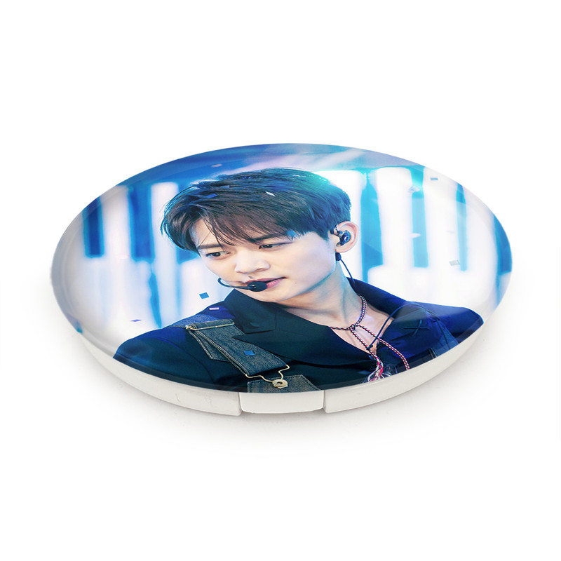 آینه جیبی خندالو طرح مینهو گروه شاینی مدل تاشو کد 21341