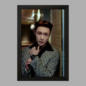 تابلو خندالو مدل لی گروه اکسو EXO  کد 16815