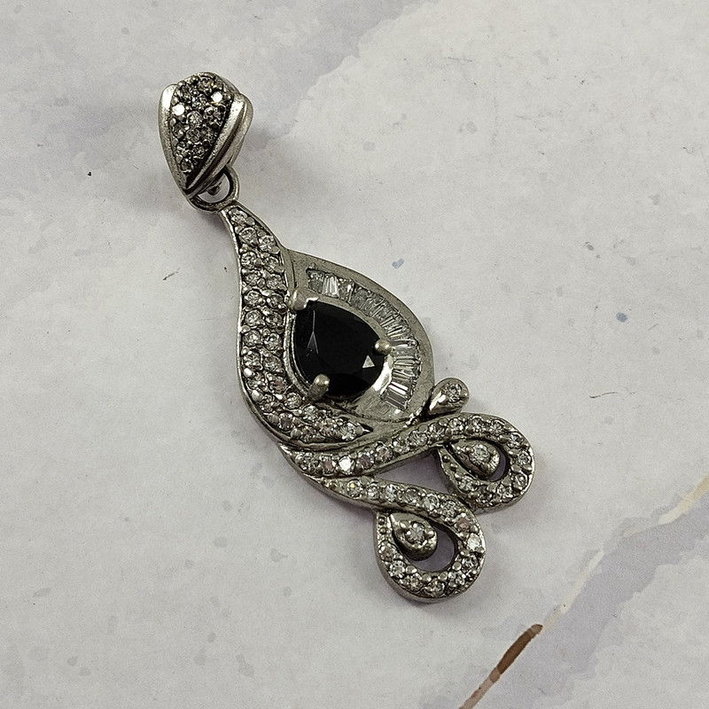 آویز گردنبند نقره زنانه سلین کالا مدل یاقوت کبود کد 1002