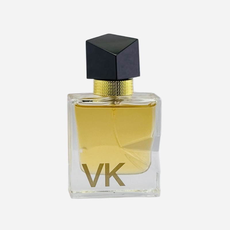عطر جیبی زنانه ویکینگ مدل ایو سن لورن لیبر با رایحه شیرین حجم 25 میلی‌لیتر
