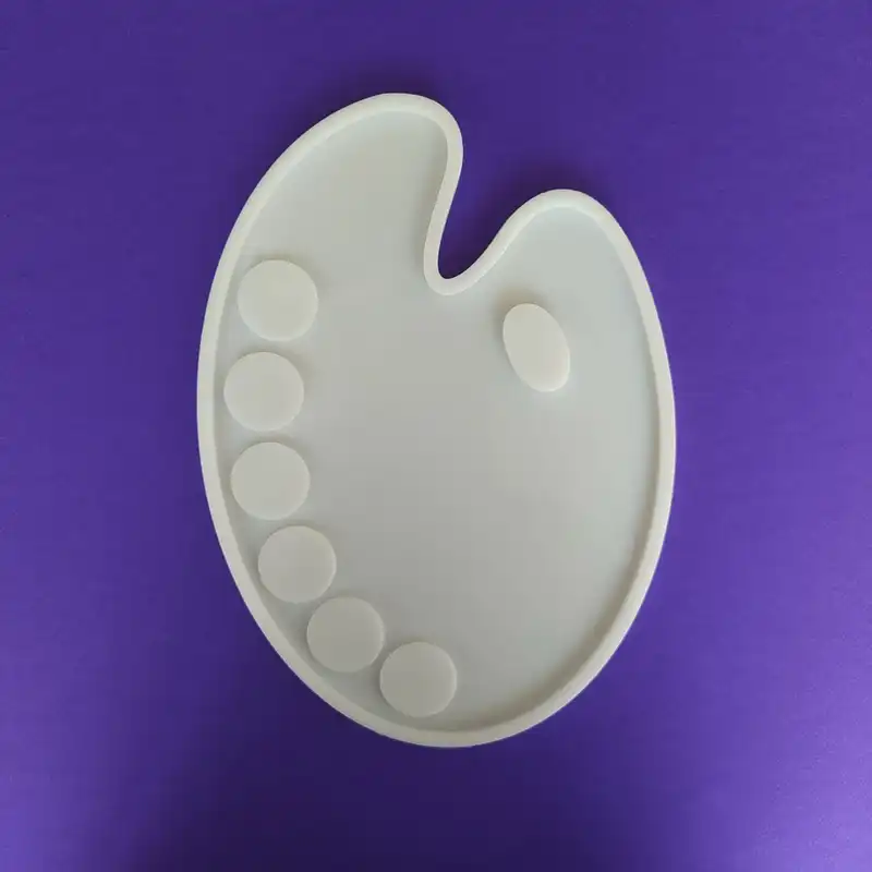 قالب رزین مدل پالت رنگ نقاشی