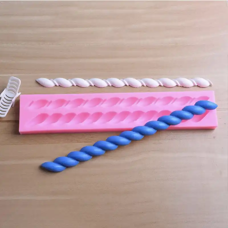 قالب شکلات مدل مالد فوندانت طرح‌ مولد طناب پیچ کد M2