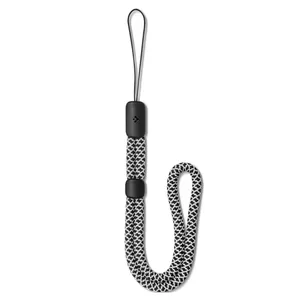 بند موبایل اسپیگن مدل Universal Wrist Strap