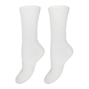 جوراب ورزشی ساق بلند زنانه مدل کش انگلیسی 1788 بسته دو عددی