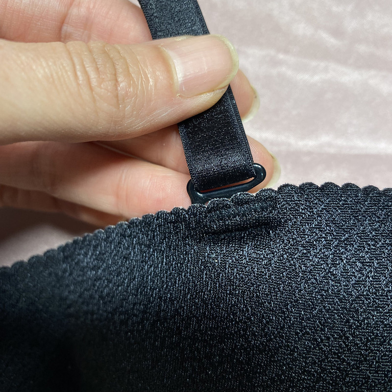 سوتین زنانه مدل لیزری HAND