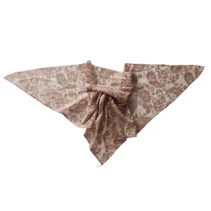 روسری زنانه مدل سه گوش دانتل