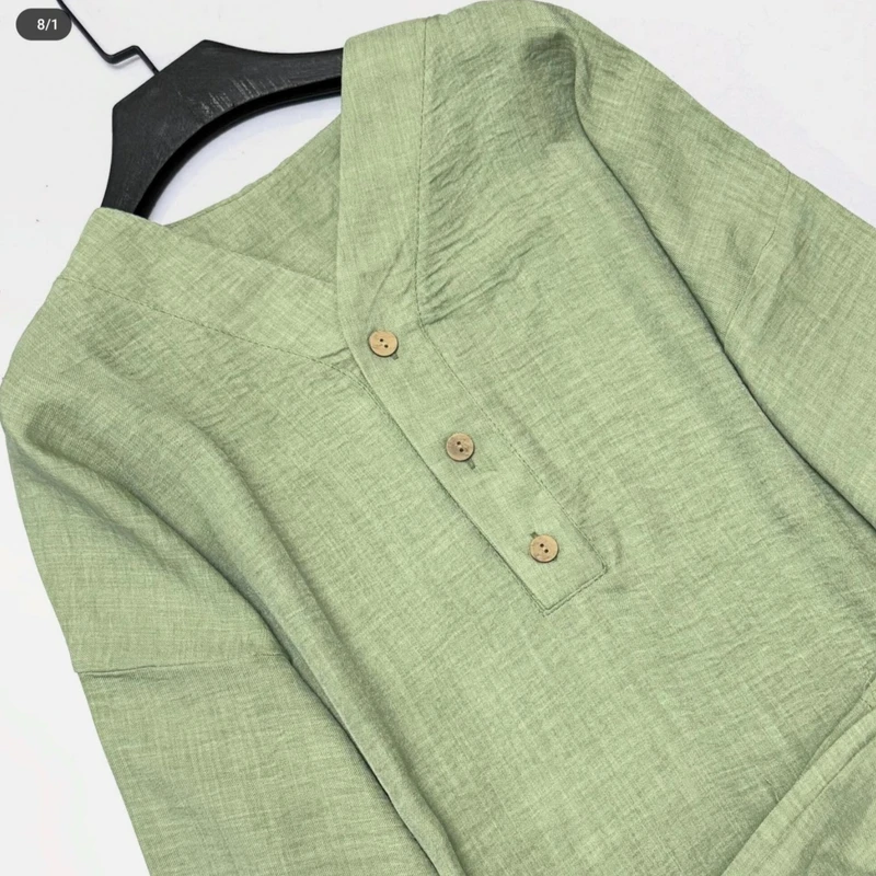 عکس شماره 10 : مانتو و شلوار زنانه مدل ارغوان کد ۸۷۸۶