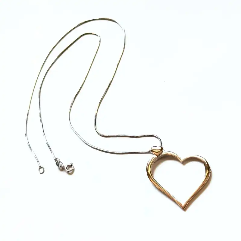 گردنبند طلا 18 عیار زنانه مدل GA015 طرح قلب