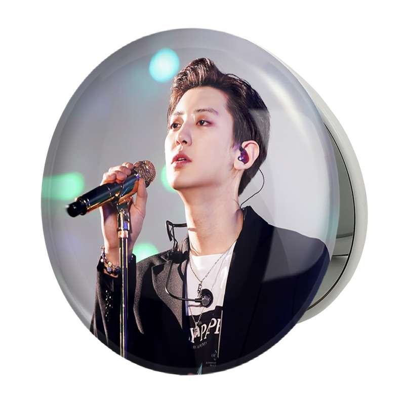 آینه جیبی خندالو طرح پارک چانیول گروه اکسو EXO مدل تاشو کد 13320 آینه جیبی خندالو طرح پارک چانیول گروه اکسو EXO مدل تاشو کد 13320