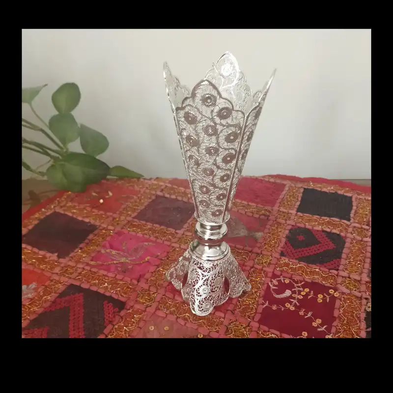 گلدان ملیله کاری مدل پریا 407