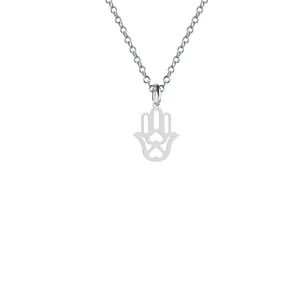 گردنبند نقره زنانه هایکا مدل قلب و دست کد n.ha2-667