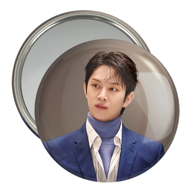 آینه جیبی خندالو مدل هیچول گروه سوپر جونیور Super Junior  کد 12192
