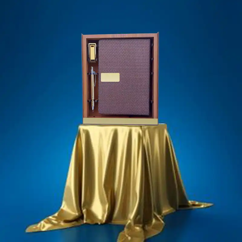 ست مدیریتی سال 1402 مدل چمپیون کد p124