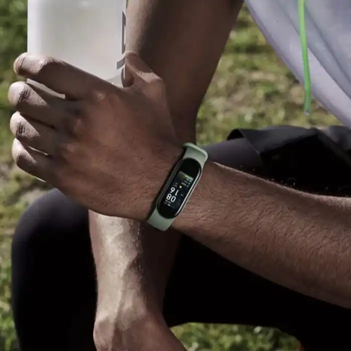 بند گارسیس مدل سیلیکونی مناسب برای مچ بند هوشمند شیائومی MI BAND 6