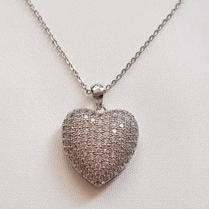 گردنبند زنانه وای اس ایکس مدل قلب نگینی 3379
