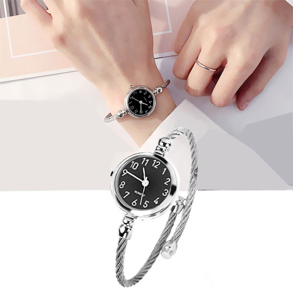 ساعت مچی عقربه ای زنانه مدل SIMPLE کد MAF-ADD-N-B1