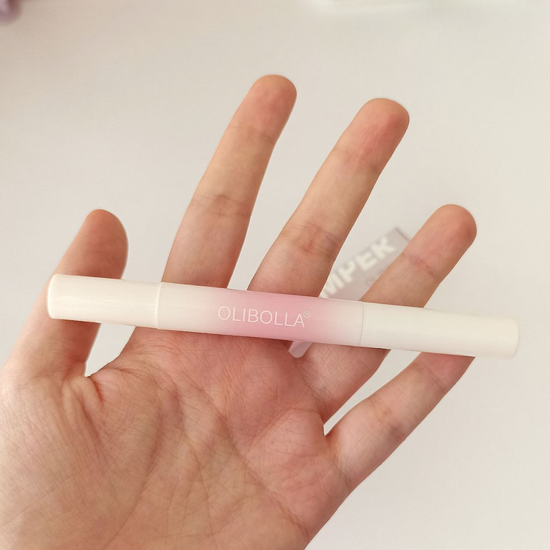 رژ لب مایع اولیبولا مدل plumper شماره 05 رژ لب مایع اولیبولا مدل plumper شماره 05