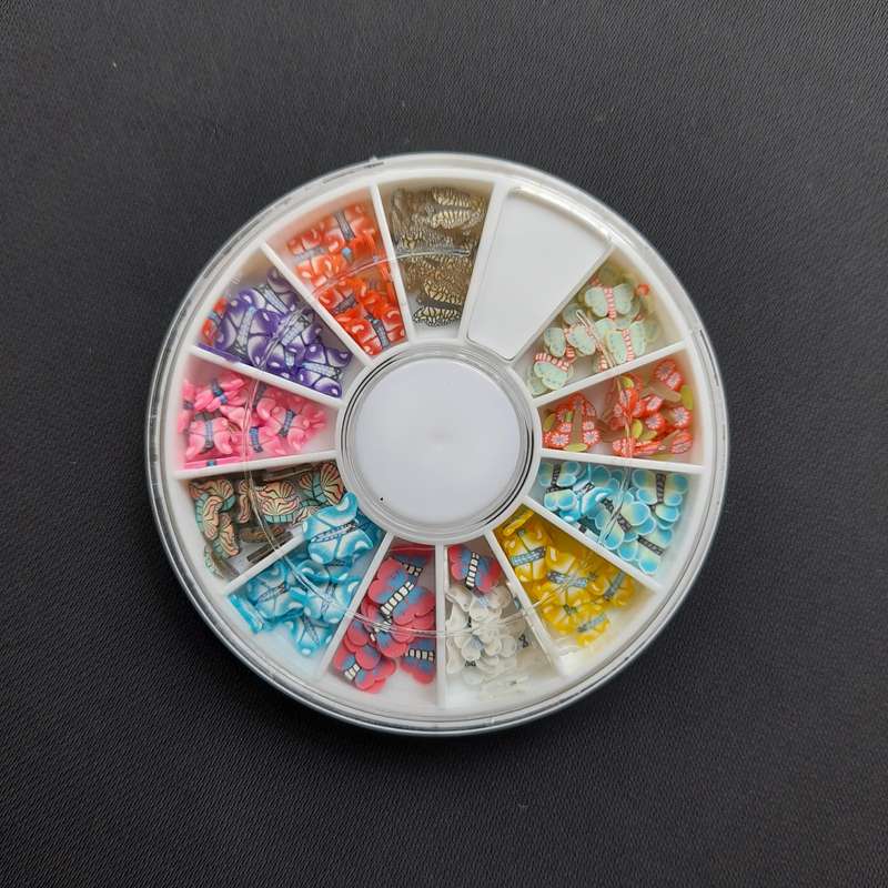 مجموعه تزیین ناخن طرح پروانه