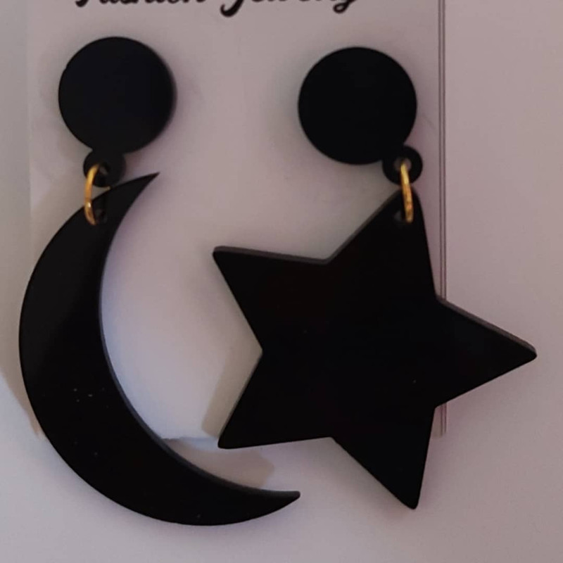 گوشواره دخترانه مدل ماه و ستاره گوشواره دخترانه مدل ماه و ستاره