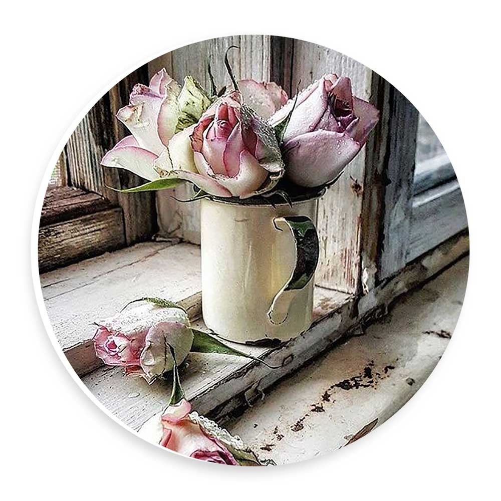 دیوارکوب طرح گل های رز پشت پنجره مدل wtb220