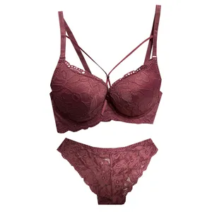 ست شورت و سوتین زنانه فشن برا مدل نگین دار کد 8789