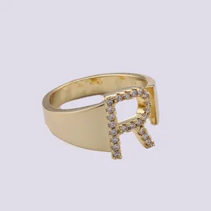 انگشتر طلا 18 عیار زنانه آراقیراتیس مدل R کد Ar0267