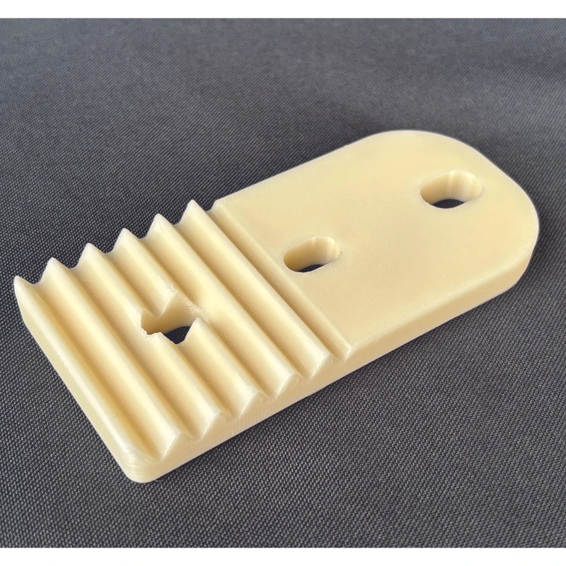 عکس شماره 5 : گیره توری سایه بان مدل shadelock clip همراه پیچ و مهره