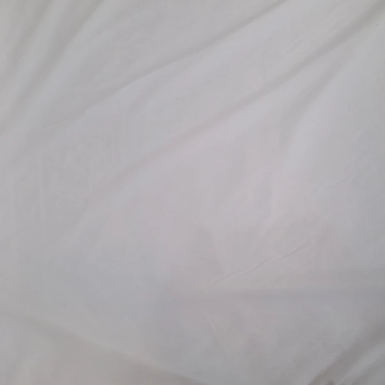 پارچه پرده عرض سه  متر مدل پشت پرده ای رنگ سفید