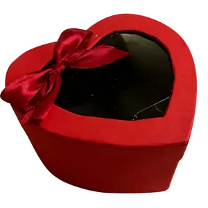 جعبه هدیه مدل قلب کد 010