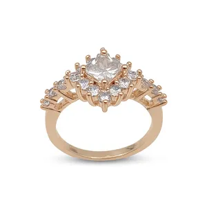 انگشتر زنانه مدل مجلسی کد 4212 cm 