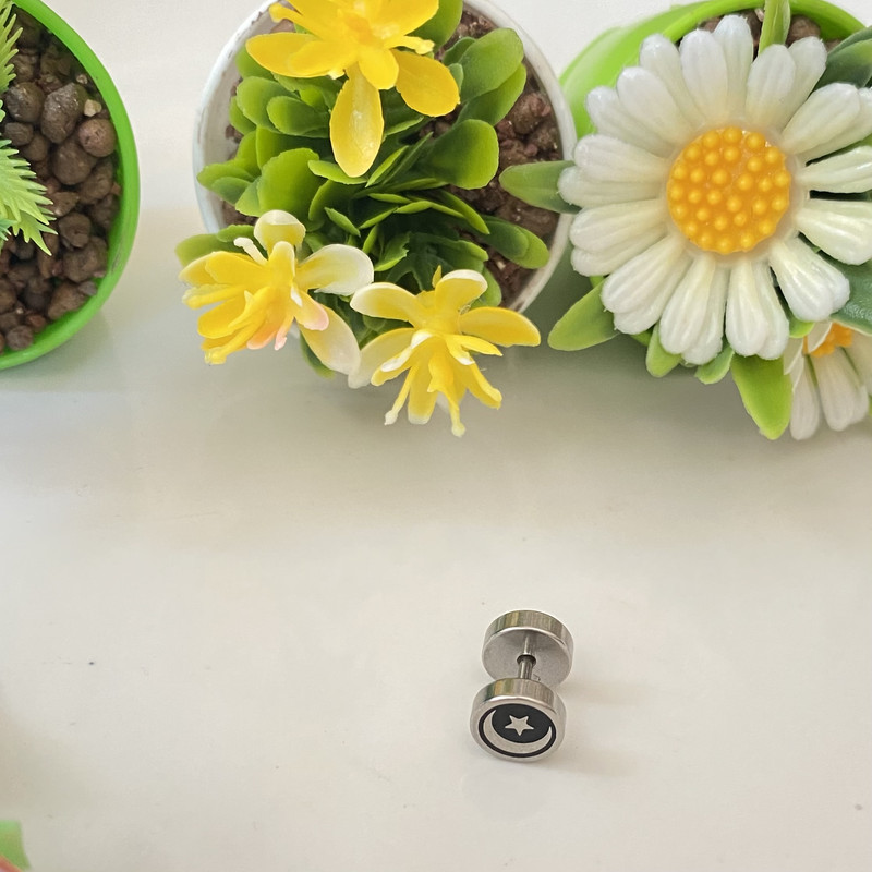 پیرسینگ گوش مدل ماه و ستاره