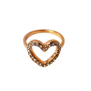 انگشتر زنانه آی ام مدل قلب نگین دار شیک کد 444