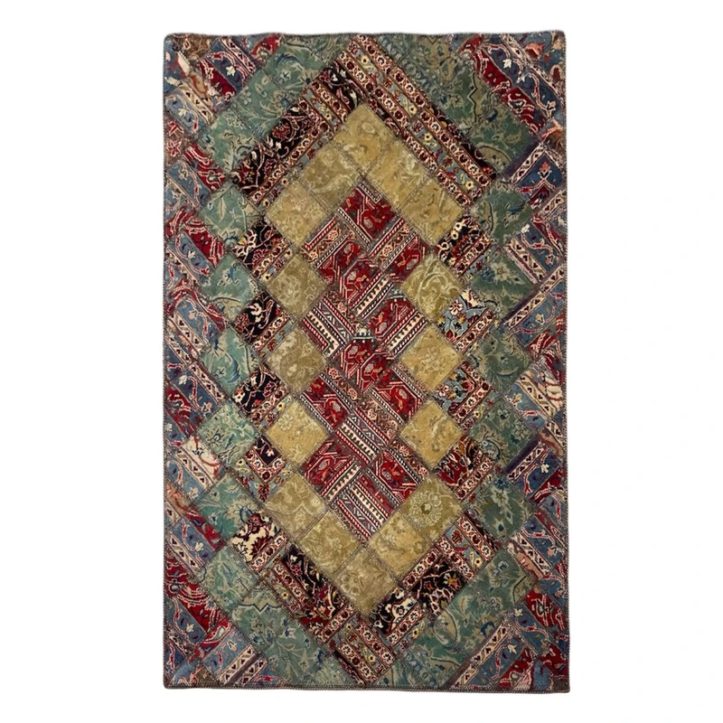 فرش دستبافت 3 متری مدل چهل تکه کد 18526