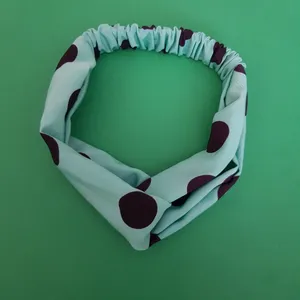 هدبند زنانه مدل خال خالی