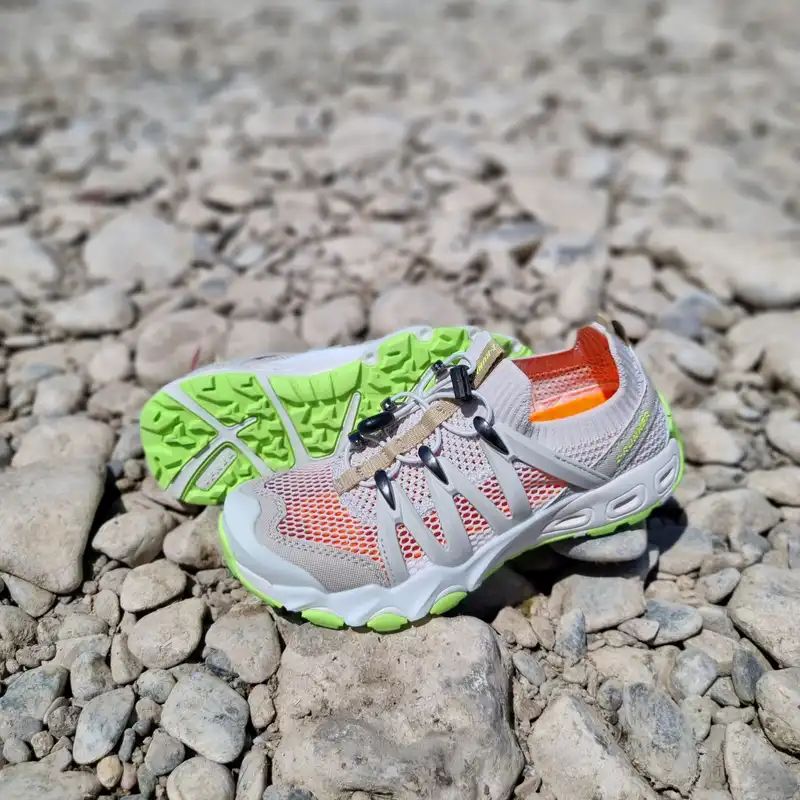 کفش پیاده روی زنانه آی-رانر مدل S2095